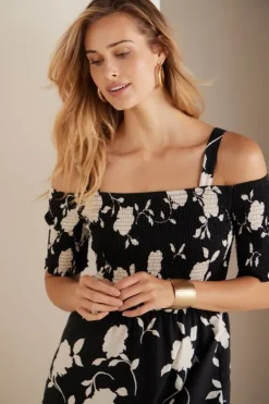 Soft Surroundings Dresses|Divani Dress BlackWhiteFloral