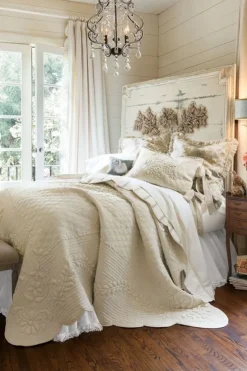 Soft Surroundings Bedding|French Market Quilt Natural