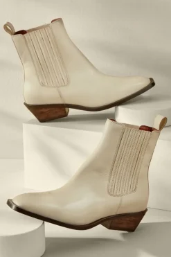 Soft Surroundings Shoes|Seychelles Hold Me Down Bootie