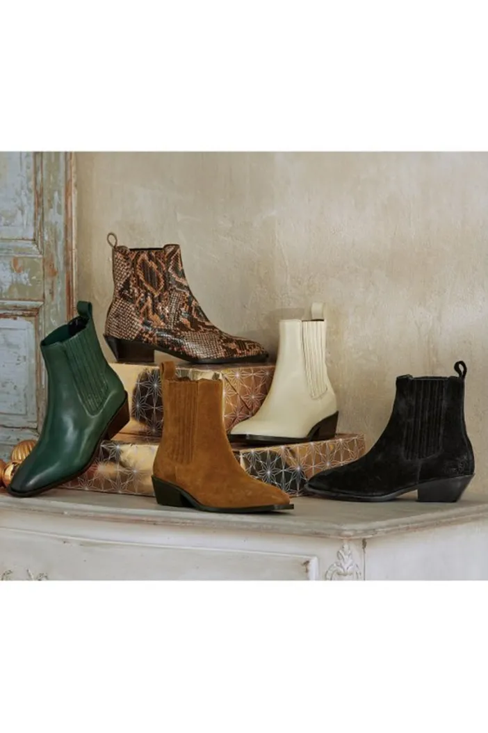 Soft Surroundings Shoes|Seychelles Hold Me Down Bootie