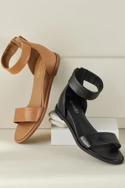 Soft Surroundings Shoes|Seychelles Honeysuckle Sandal